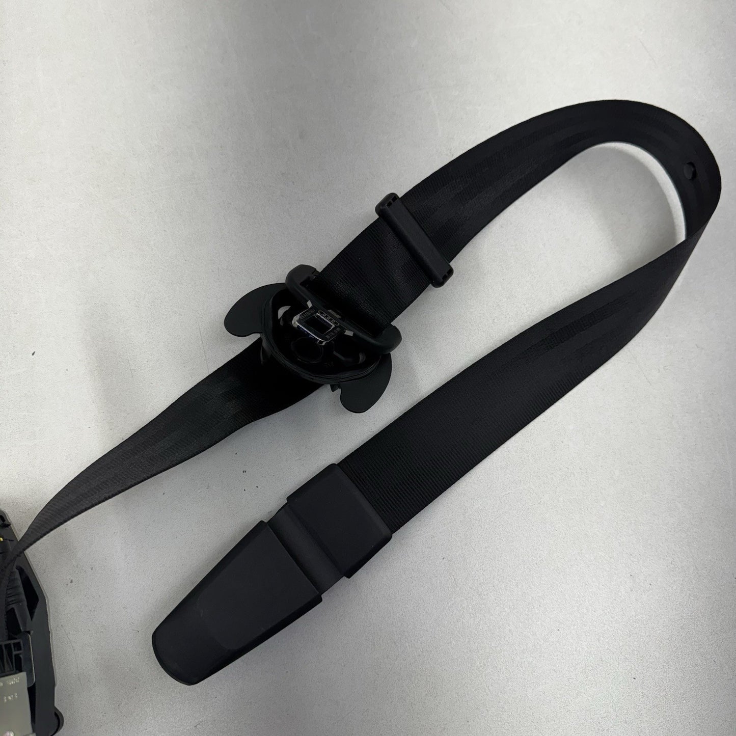 17-25 AUDI A4 S4 A5 S5 PASSENGER RIGHT FRONT SEATBELT SEAT BELT RETRACTOR OEM