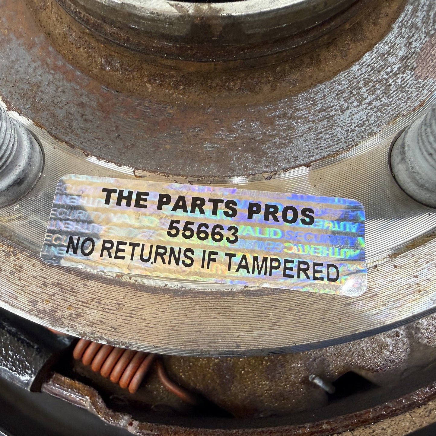 2018-2024 Dodge Durango SRT 392 Right Rear Spindle Knuckle Hub Wheel Bearing OEM