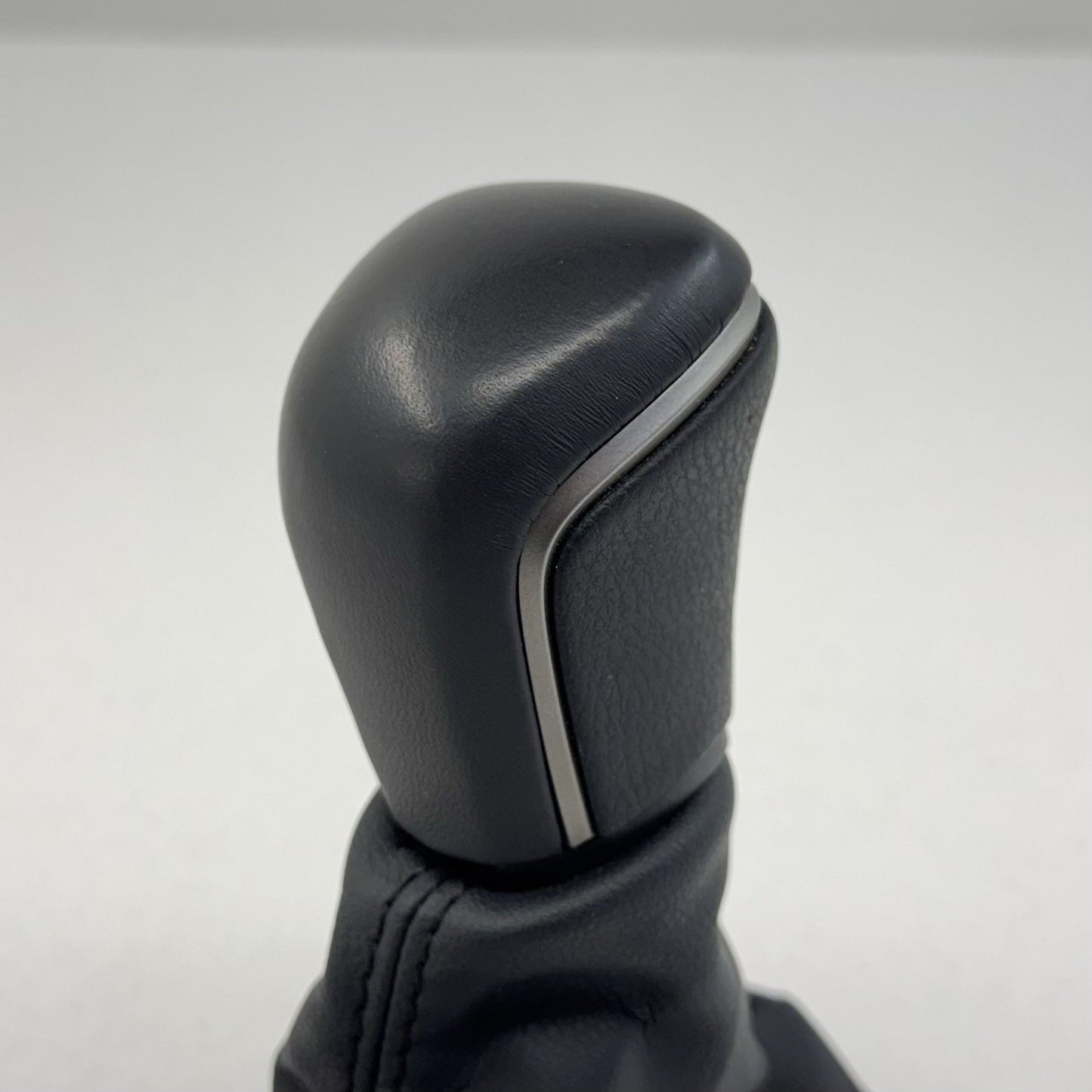 25-26 Toyota Camry Transmission Gear Shifter Lever Shift Knob Handle OEM