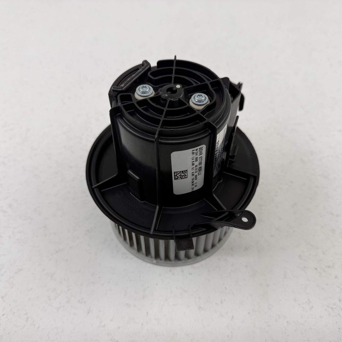 2008-2014 Mercedes-Benz C250 W204 HVAC AC Air Temperature Fan Blower Motor OEM