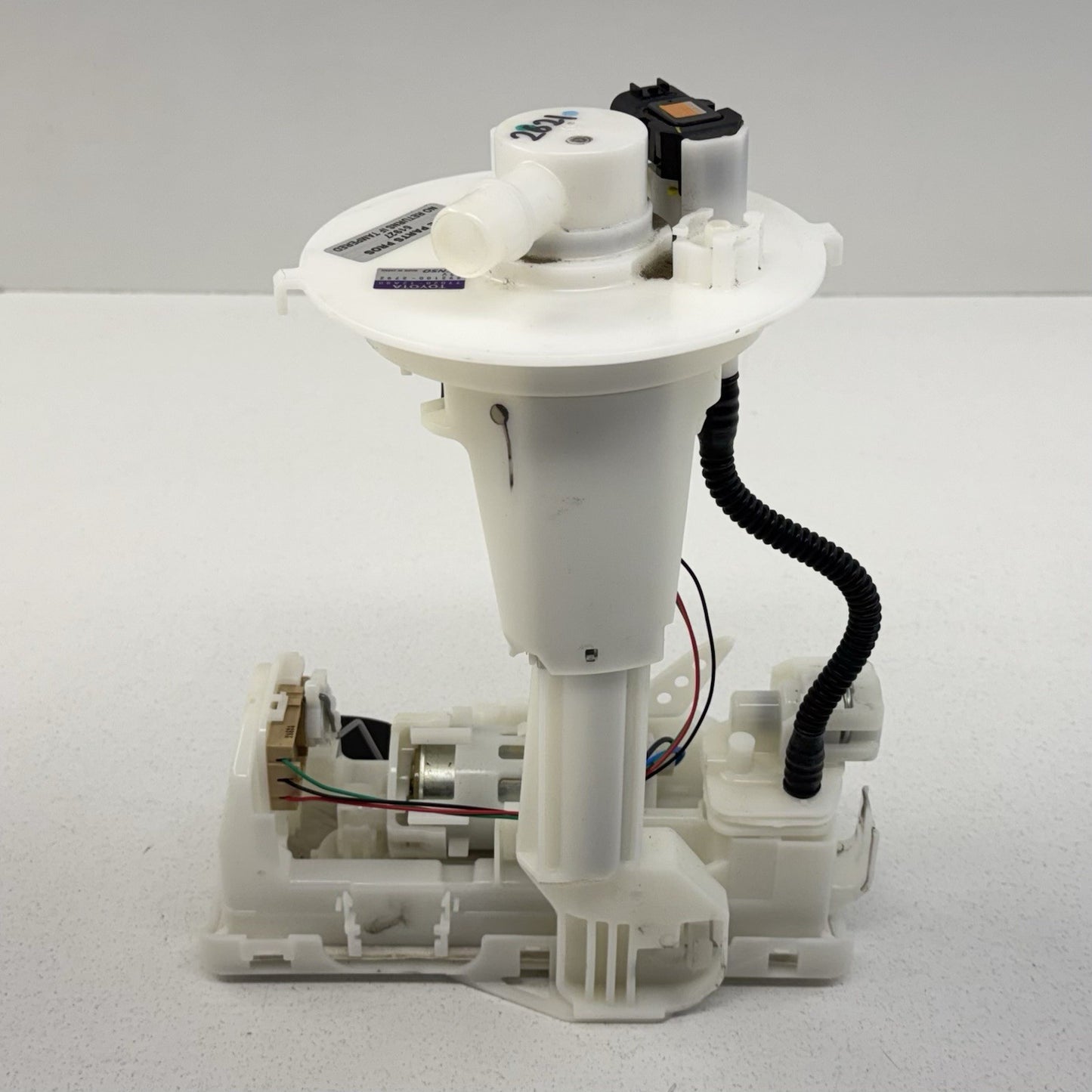 19-22 Toyota Prius / Prius Prime Gas Tank Fuel Pump Sending Unit 77020-12A80 OEM