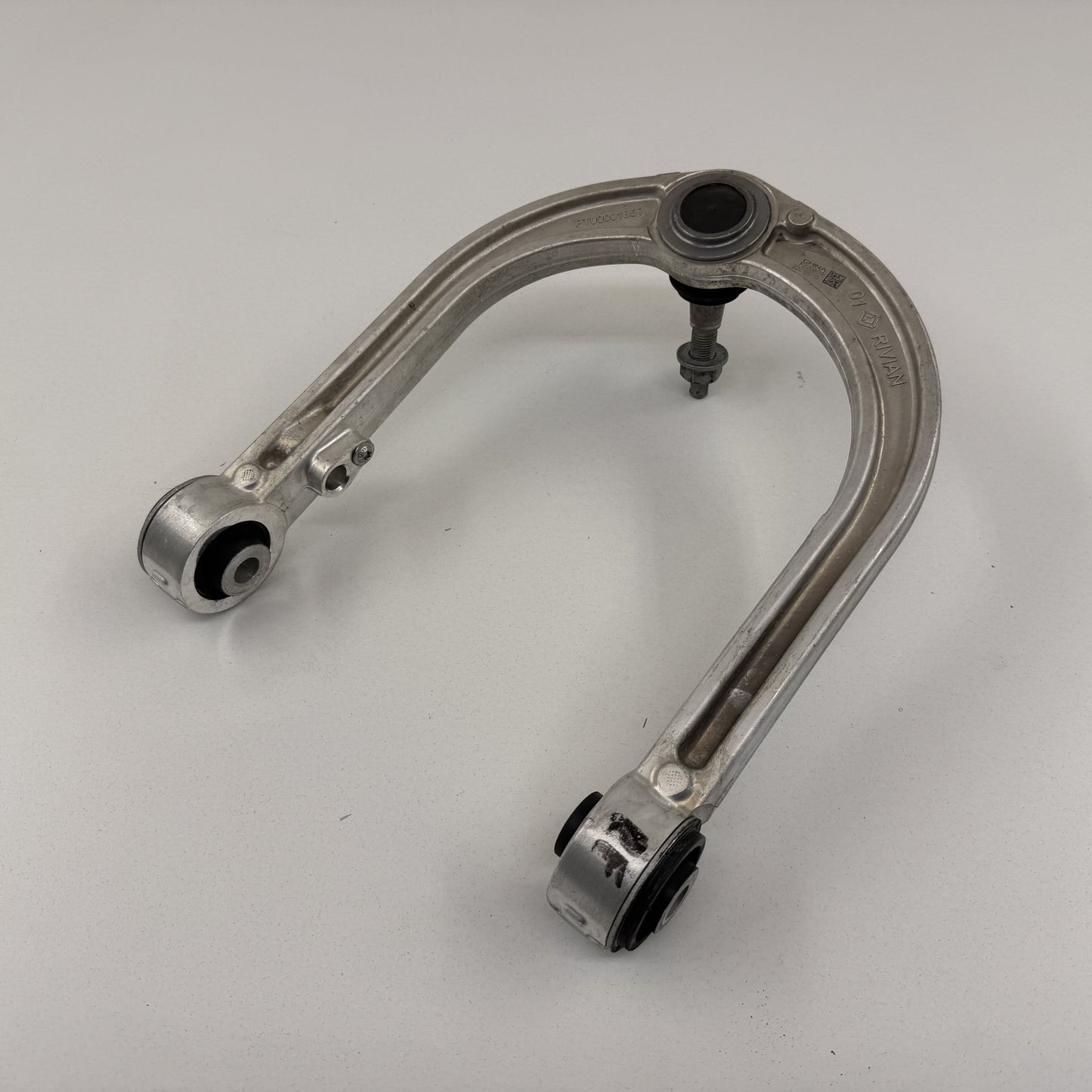 2022-2024 Rivian R1S R1T Passenger Right Front Control Arm Suspension Set OEM