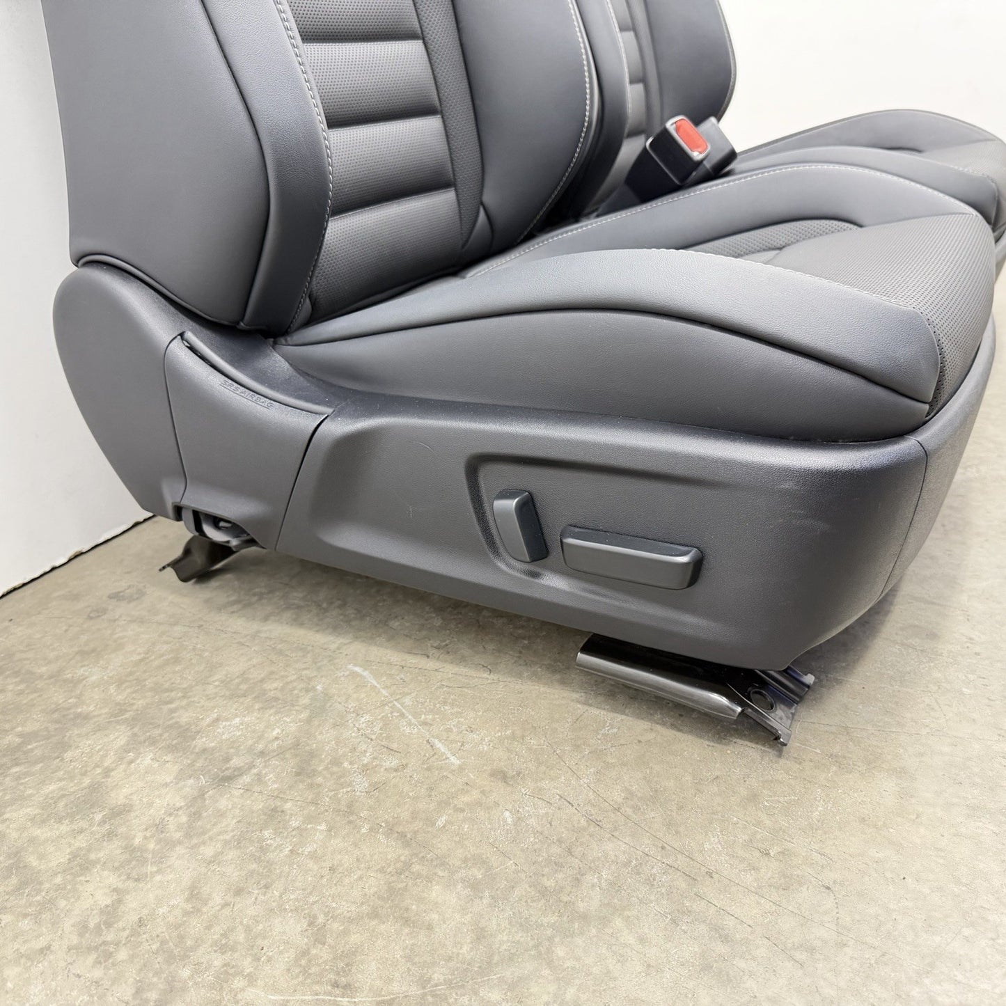 21-26 Lexus IS300 IS350 IS500 F Sport Front Bucket Seat Pair Leather Black OEM