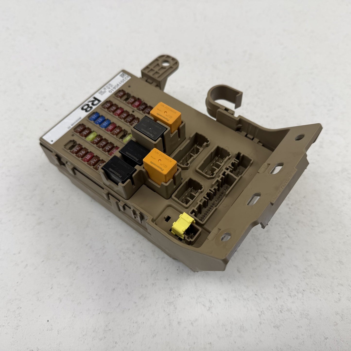 2022-2023 Subaru WRX Interior Cabin Fuse Relay Junction Box 82201VC610 OEM