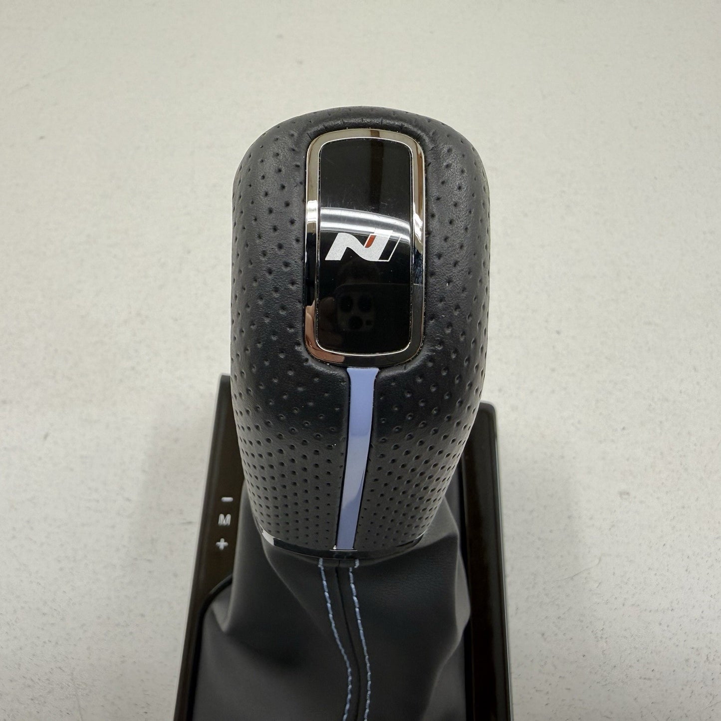 22-26 Hyundai Elantra N Automatic Gear Selector Shift Knob Handle With Boot OEM