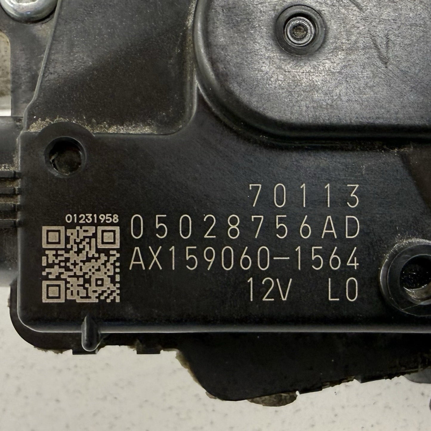 15-23 Dodge Challenger Front Windshield Wiper Motor 05028756AD OEM