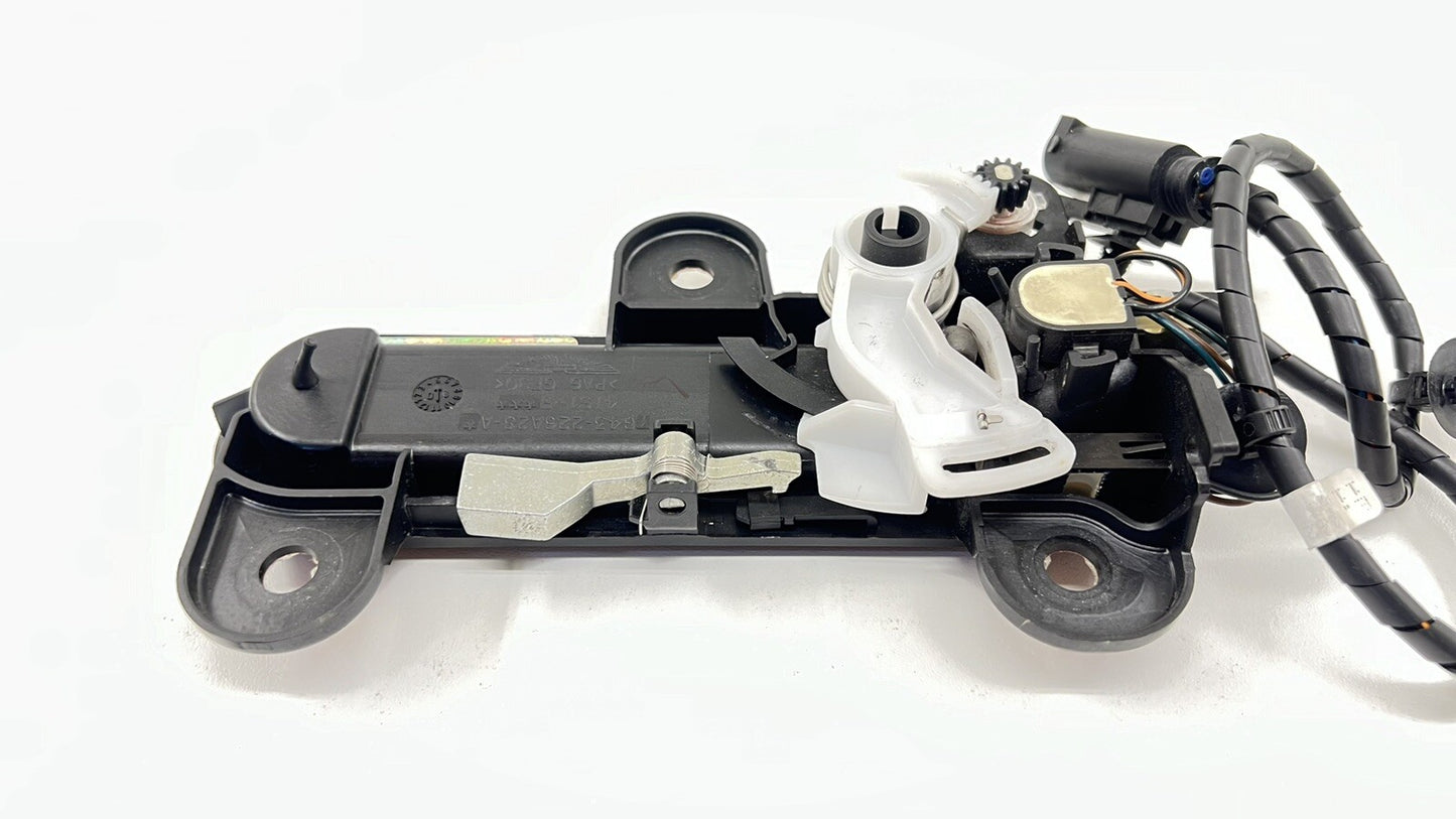 07-17 ASTON MARTIN VANTAGE DRIVER LEFT EXTERIOR DOOR HANDLE 7G43-226A28-A OEM