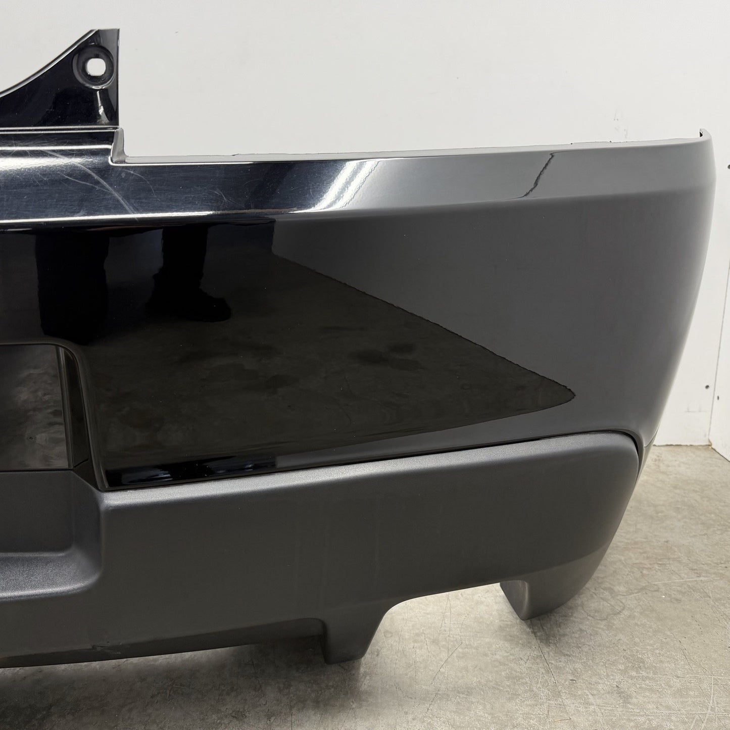 14-15 Chevrolet Camaro SS Rear Bumper Cover Complete W/ Diffuser Black OEM