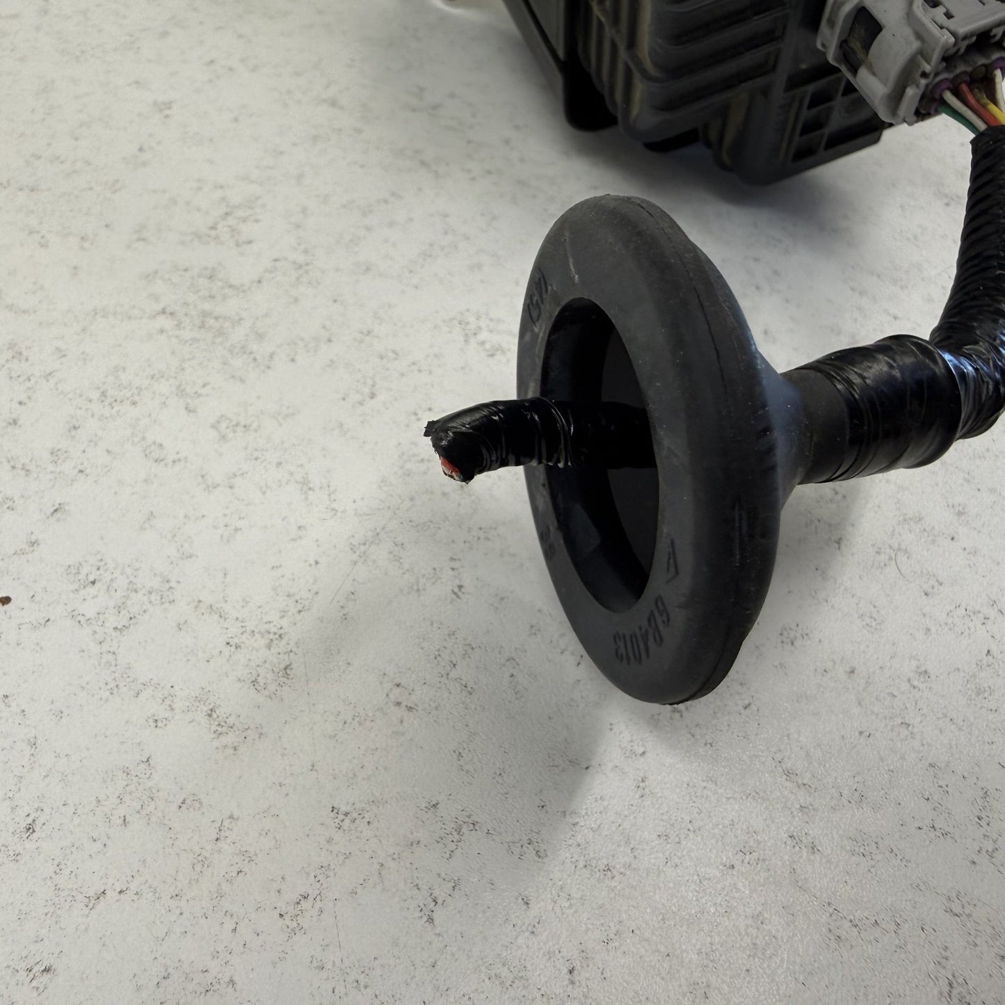 2022-2026 Subaru WRX Fuel Evap Vapor Charcoal Emission Canister 42035FL020 OEM