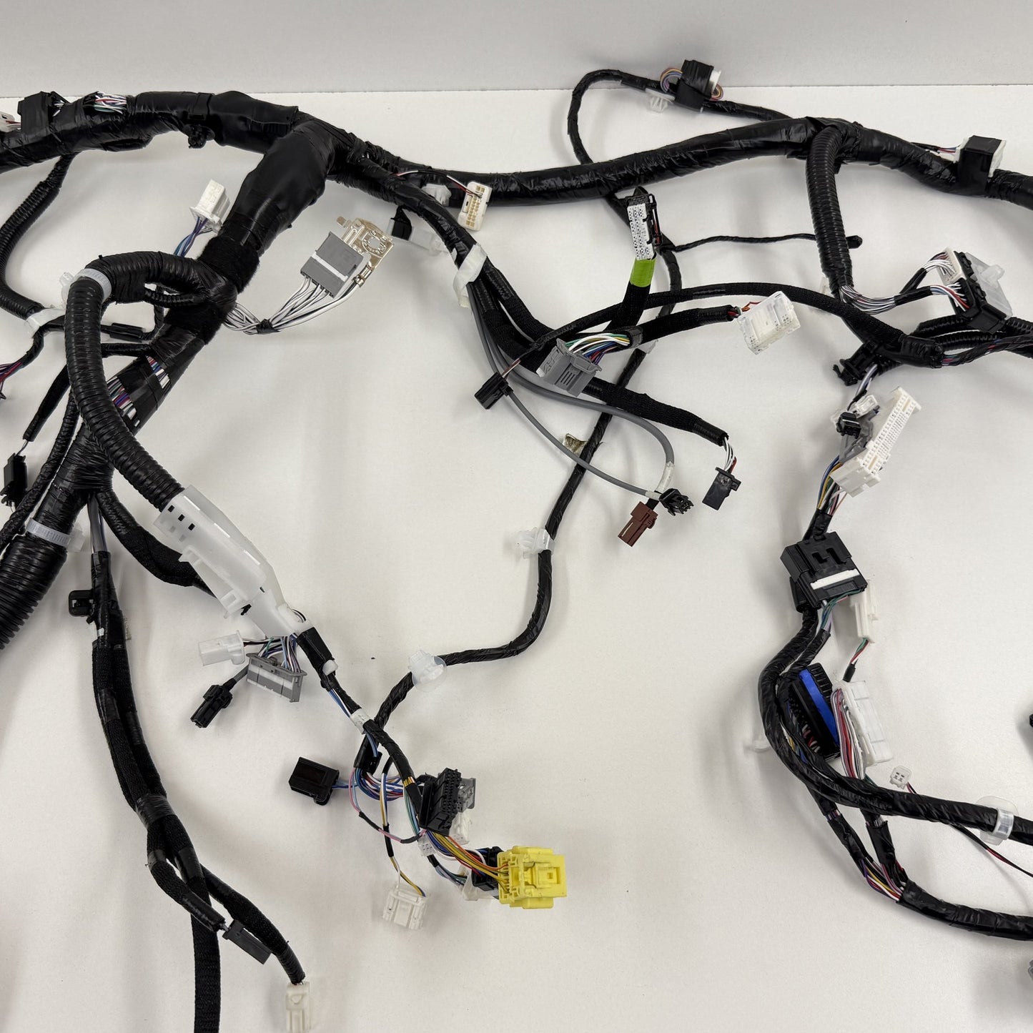 2026 Toyota Prius Dashboard Dash Instrument Panel Wire Harness 82141-4EU40 OEM