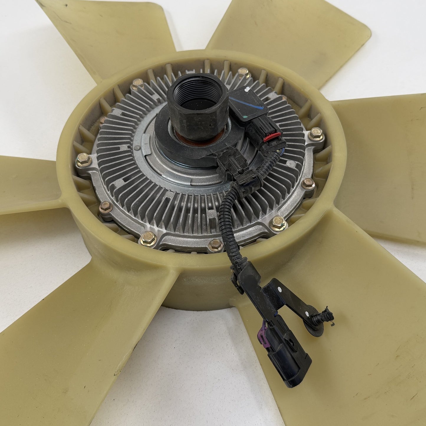 2019-2026 Ram 2500 3500 6.7L Cummins Radiator Cooling Fan Clutch W/ Blade OEM