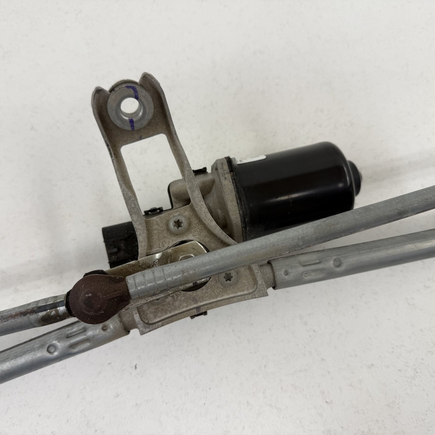 2019-2026 Ram 2500 3500 Front Windshield Wiper Motor Linkage Arm Assembly OEM