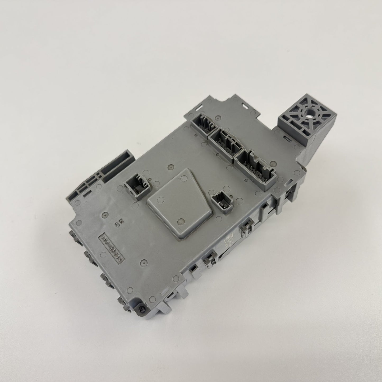 2023-2025 Honda Pilot Touring AWD Cabin Fuse Relay Junction Box T90-A401 OEM