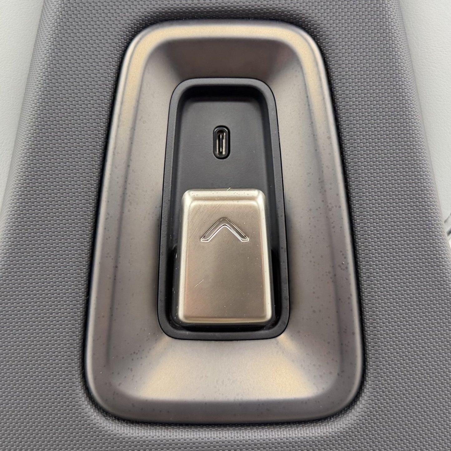 2022-2024 Rivian R1S Driver Left Front Seat Ocean Coast Leather OEM