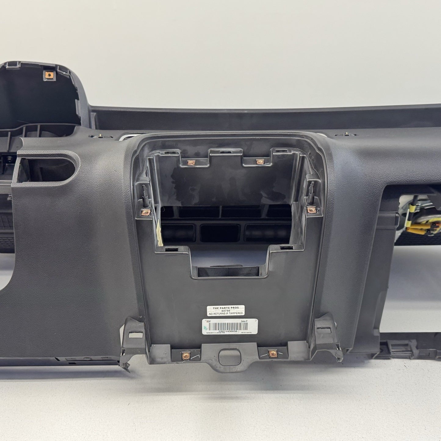 10-11 Chevrolet Camaro SS Dashboard Dash Board Instrument Panel Cover W/ HUD OEM