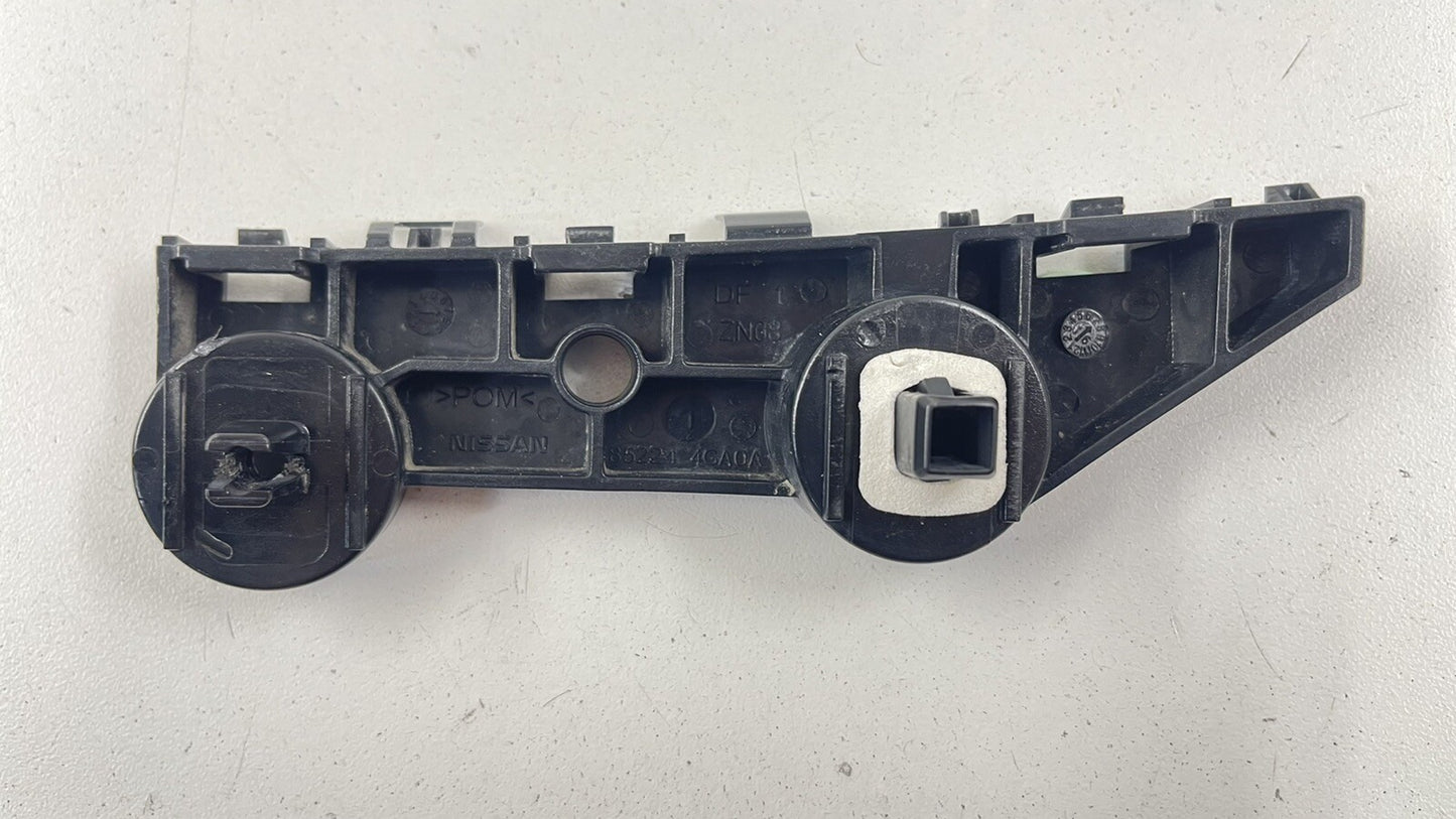 14-20 INFINITI Q50 PASSENGER RIGHT REAR BUMPER UPPER RETAINER MOUNT BRACKET OEM