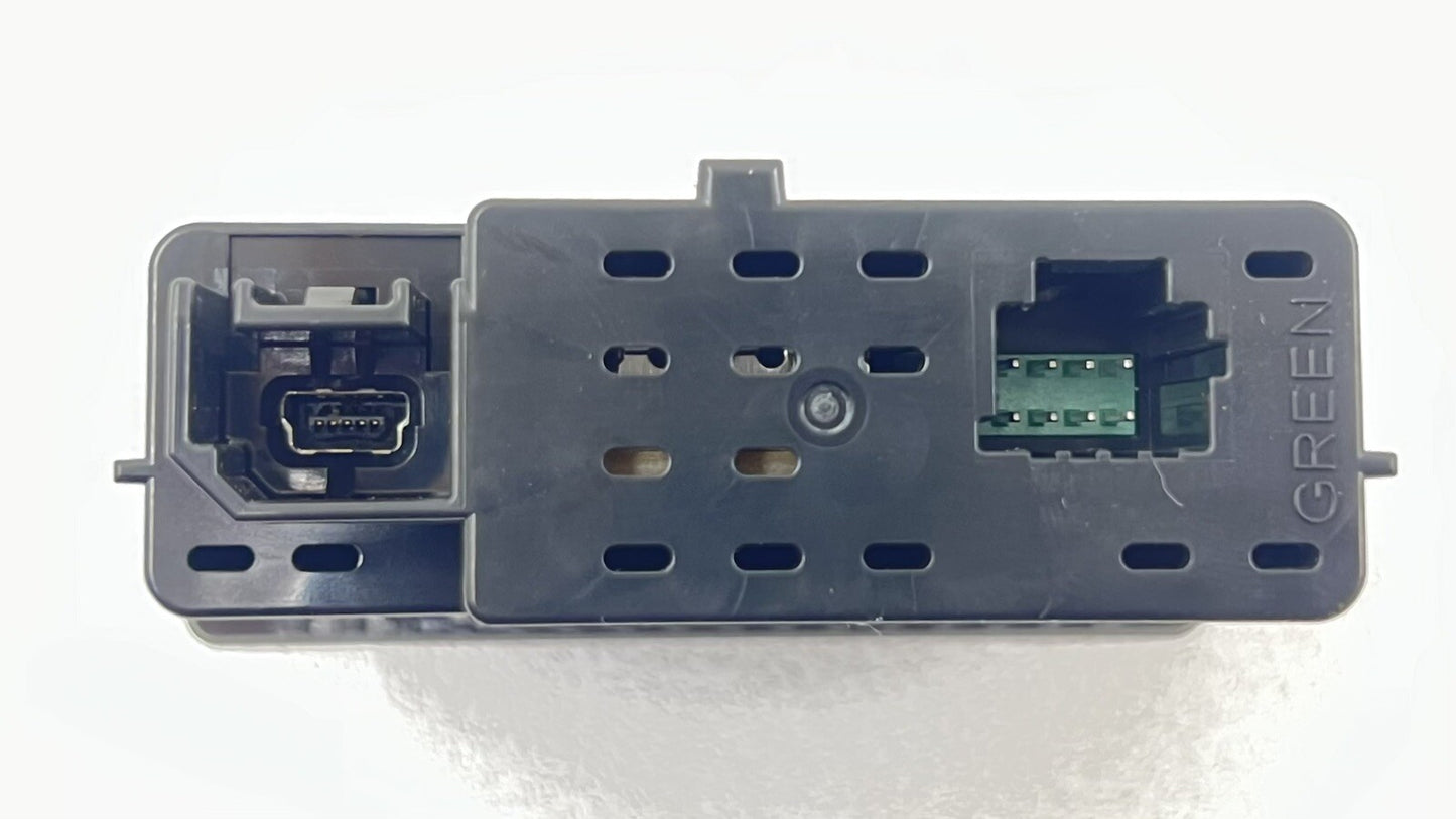 23-26 Nissan Z Dual Input USB & Type C Auxiliary Jack Input Port 284H3-6RA2A OEM