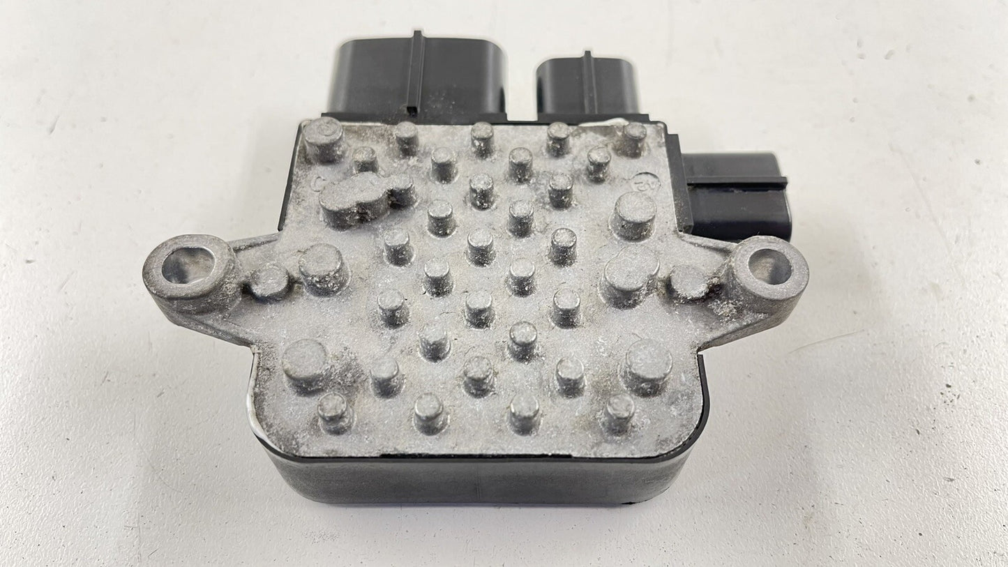 17-20 TESLA MODEL S RADIATOR COOLING FAN CONTROL MODULE 21493 B210B OEM