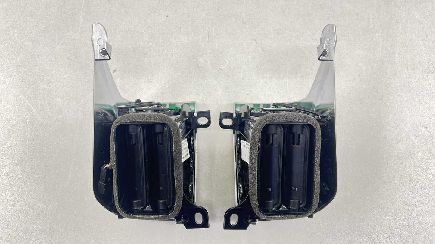 10-16 PORSCHE PANAMERA REAR LEFT AND RIGHT AIR VENT GRILLE GRILL TRIM PAIR OEM