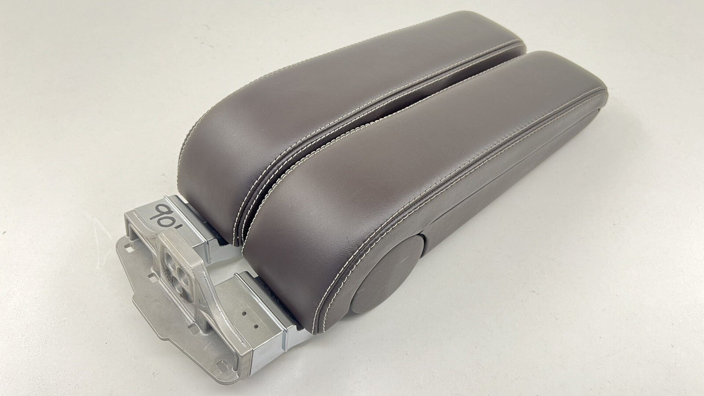 13-18 BENTLEY FLYING SPUR CONSOLE ARMREST ARM REST BOX STORAGE COMPARTMENT OEM