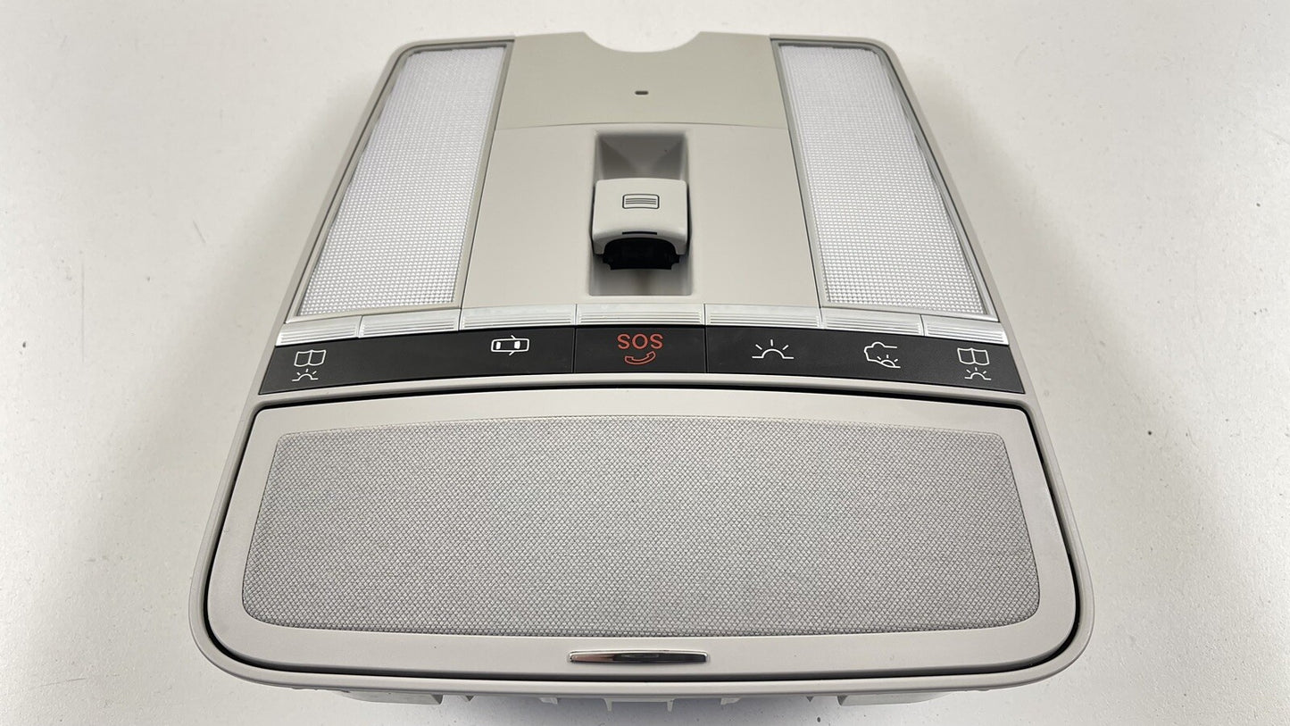 07-09 MERCEDES BENZ W221 S550 FRONT OVERHEAD CONSOLE READING LIGHT DOME OEM