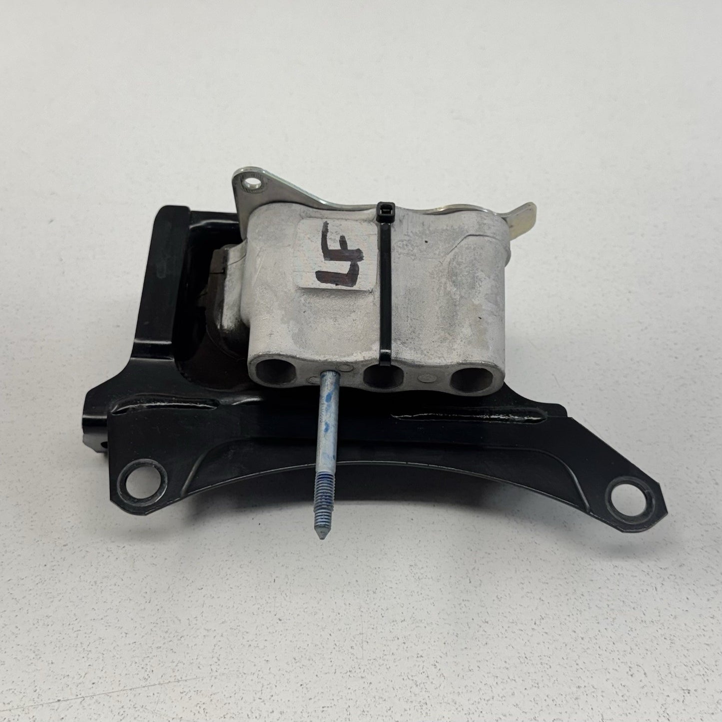 16-22 Toyota Prius / Prius Prime Driver Left Engine Mount Support Bracket OEM