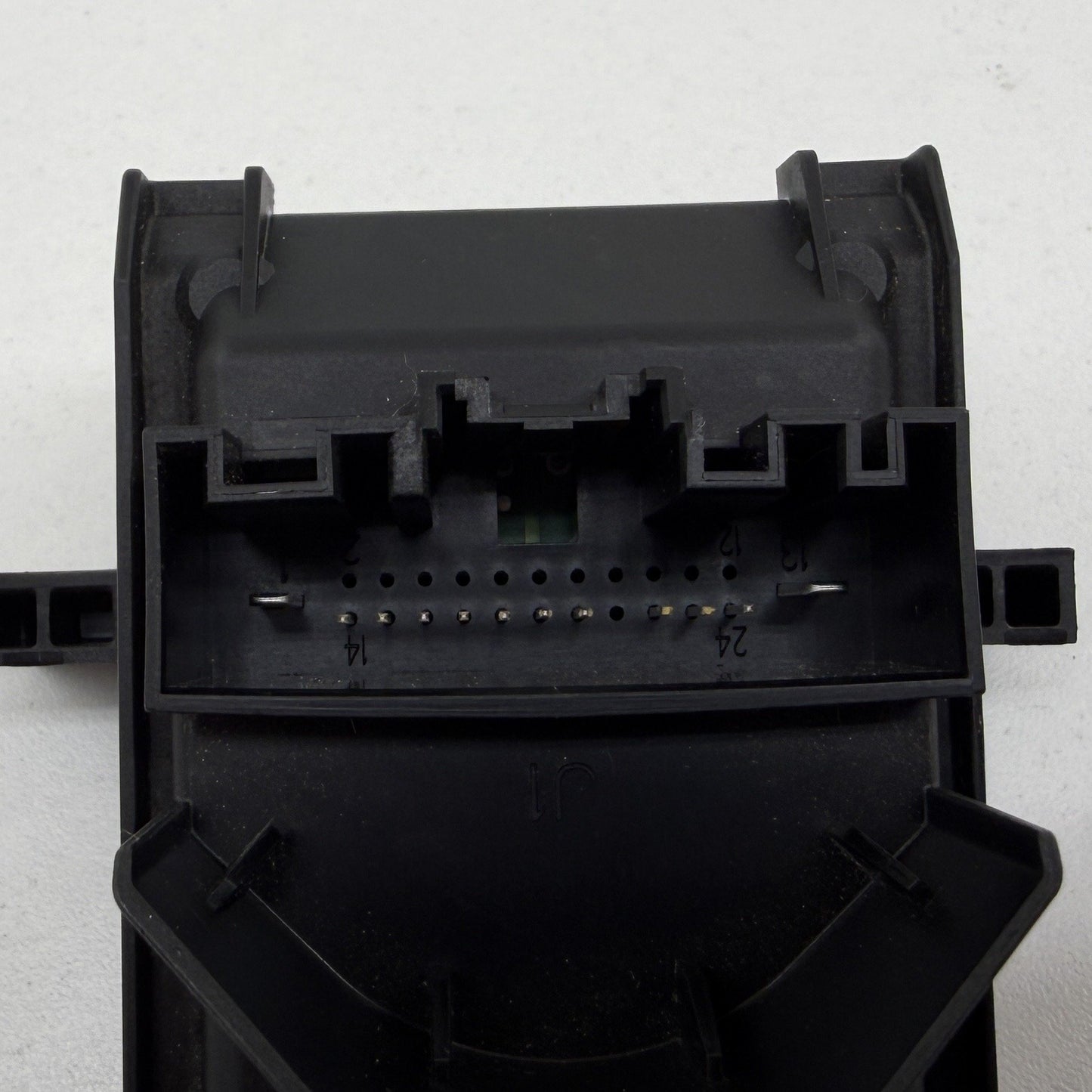 2015-2017 Ford Mustang Smart Data Link Gateway Control Module GR3T-14F642-AA OEM