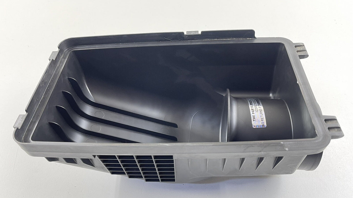 18-22 HONDA ODYSSEY 3.5L TOP PORTION UPPER AIR CLEANER BOX HOUSING COVER LID OEM