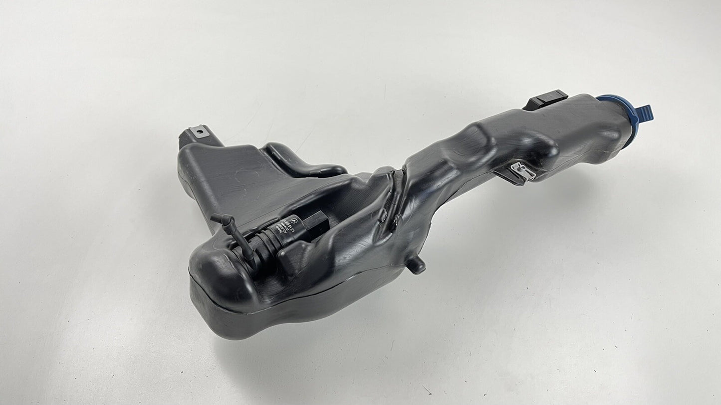 08-14 Mercedes W204 C250 C300 C350 Windshield Washer Reservoir Bottle Tank OEM