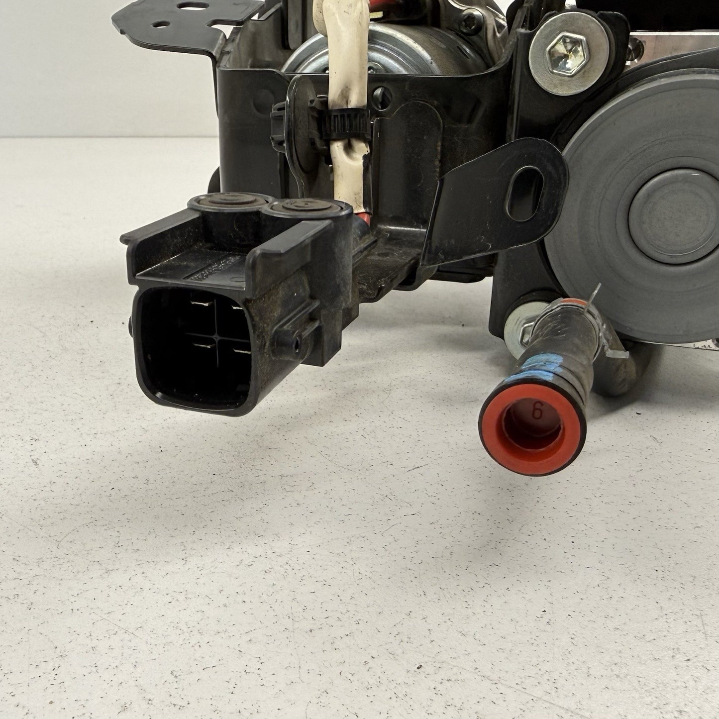20-22 Toyota Prius Prime Anti Brake Lock Pump ABS Actuator & Pump Assembly OEM