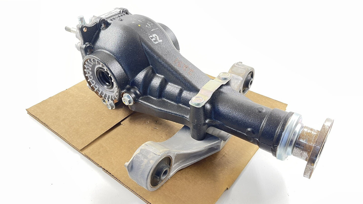 22-23 SUBARU WRX 2.4L MANUAL DIFFERENTIAL DIFF CARRIER W/ BRACKET 38300AC450 OEM