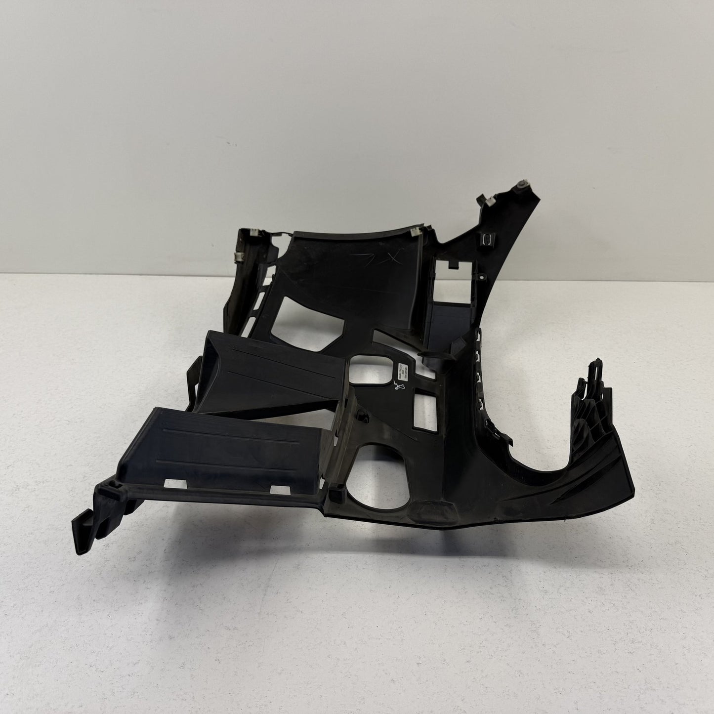 2021-2024 BMW M3 M4 G80 G82 G83 Left Front Bumper Retainer Frame Bracket OEM