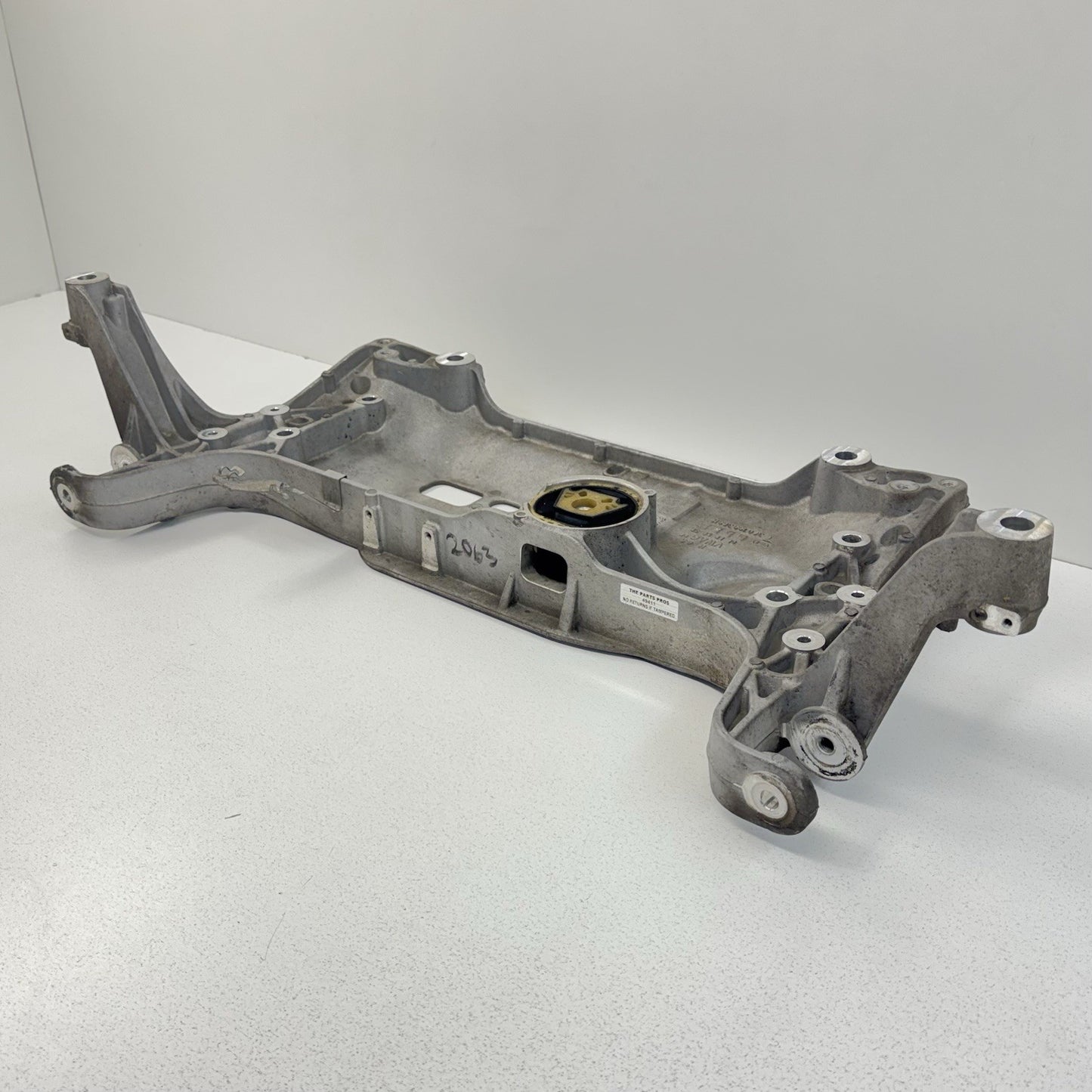 08-15 Audi TT Aluminum Front Axle Engine Cradle Subframe 3C0199369H OEM