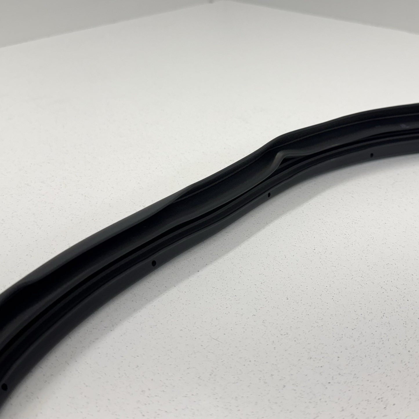 21-26 Hyundai Elantra Right Rear Door Body Weatherstrip Seal Rubber OEM
