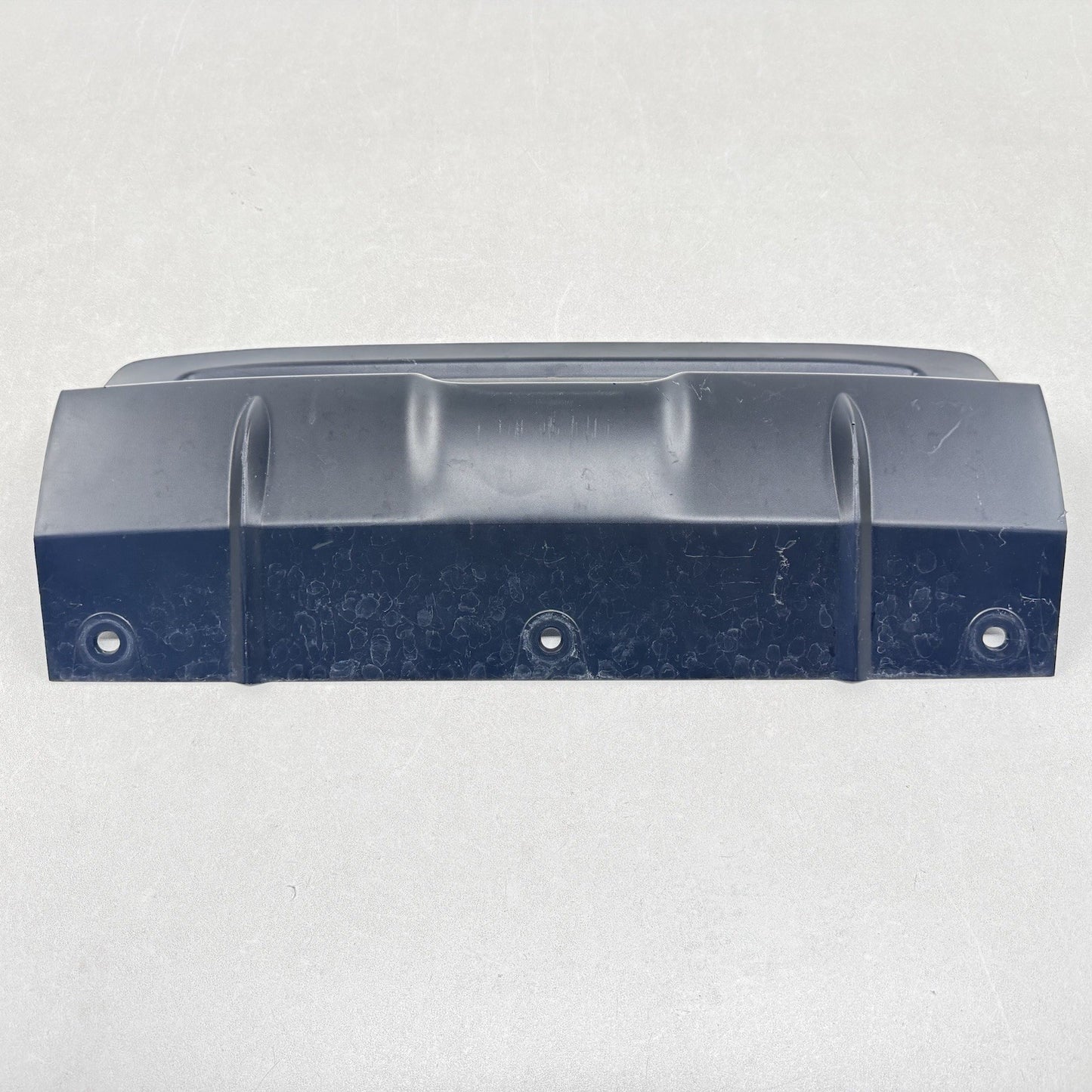 22-25 TOYOTA GR86 REAR BUMPER LOWER CENTER BRAKE LIGHT DIFFUSER COVER TRIM OEM