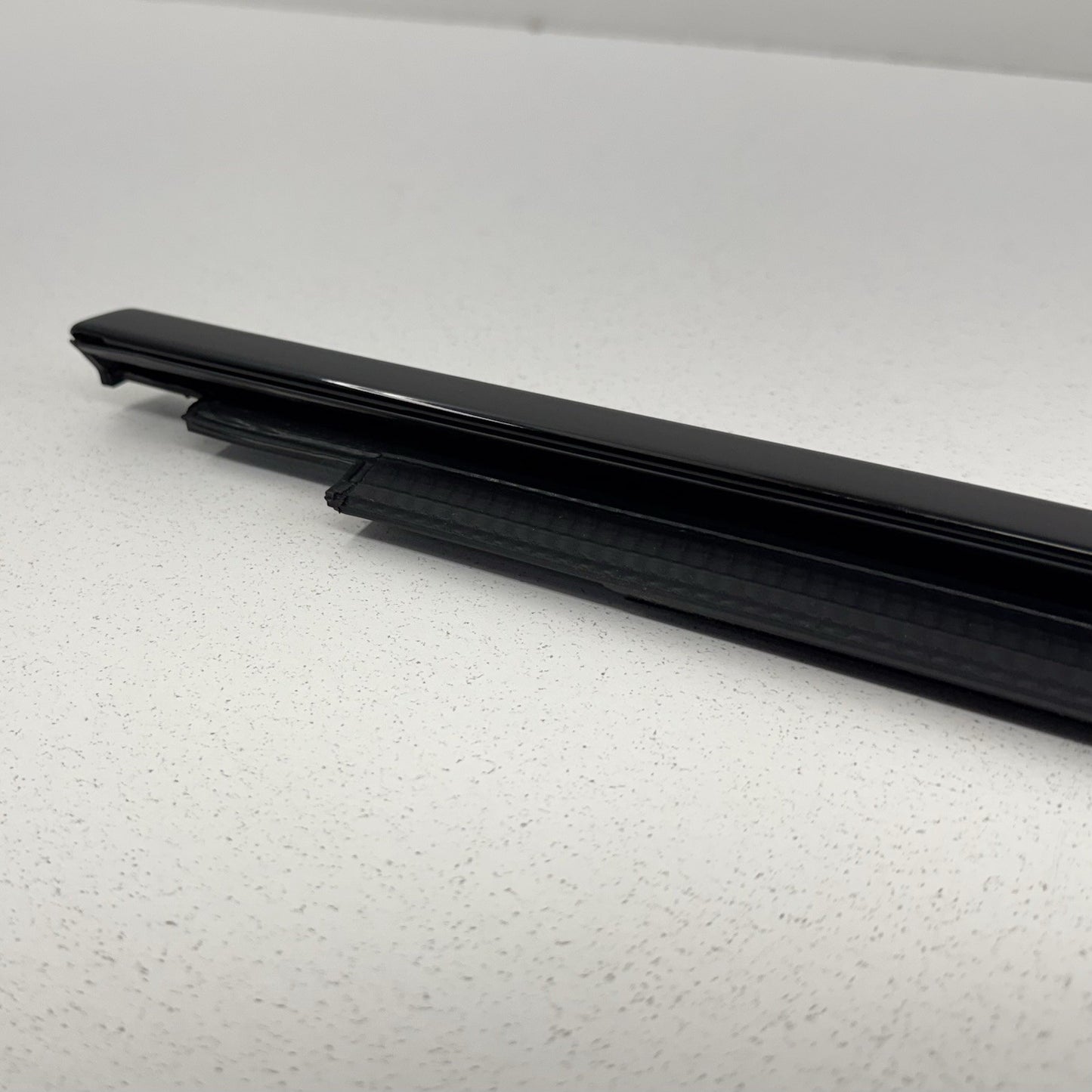 18-24 BMW G01 X3 Driver Left Rear Door Shadow Line Window Trim Molding OEM