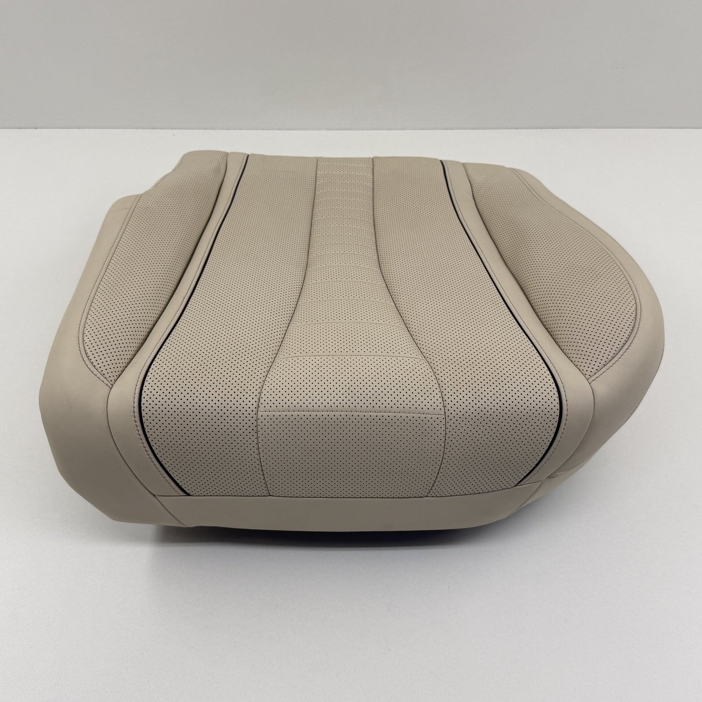 2014-2017 Mercedes-Benz S550 W222 Left Rear Power Seat Lower Cushion Beige OEM