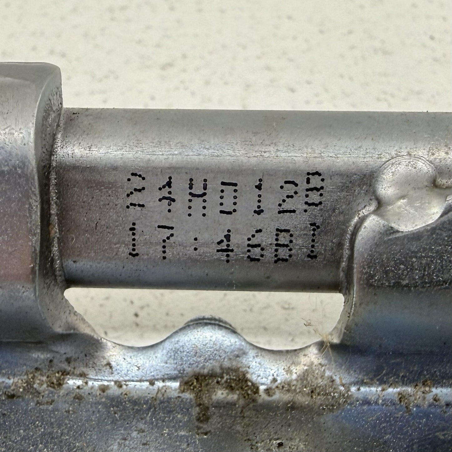 23-25 Toyota Prius Lower Fuel Delivery Rail With Fuel Oil Pressure Sensor OEM