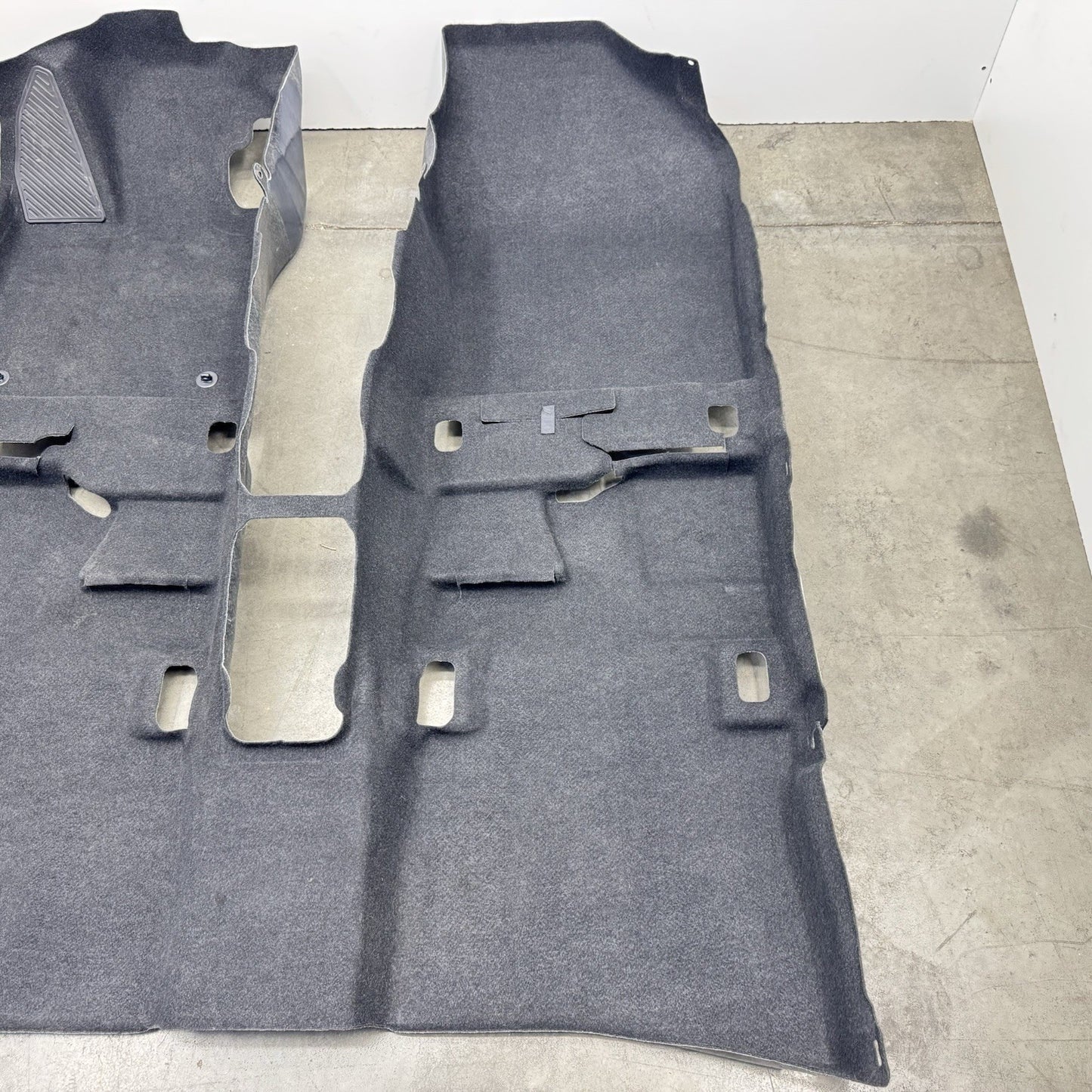 23-25 TOYOTA PRIUS INTERIOR FLOOR BODY CARPET 58510-47630-C0 OEM