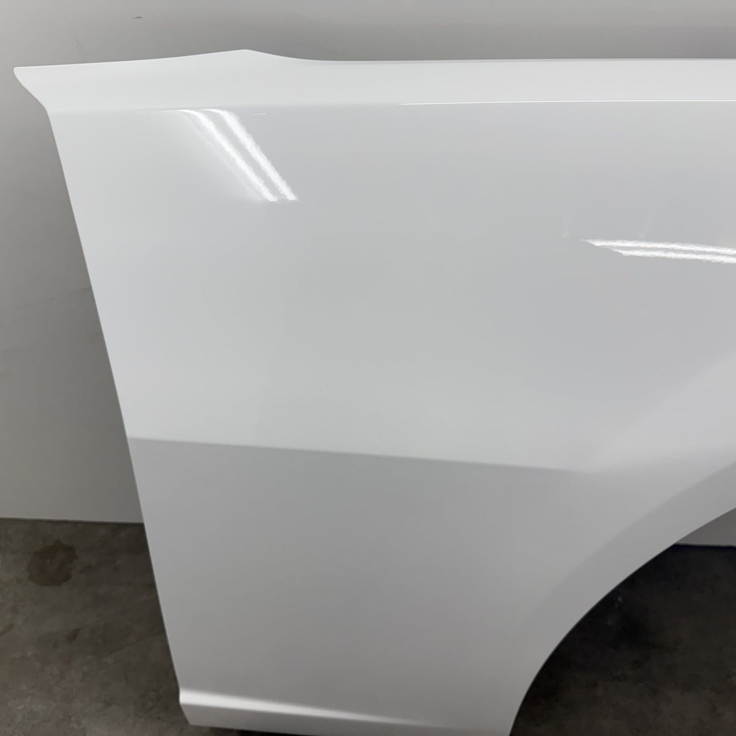2010-2015 Chevrolet Camaro SS Right Front Fender Panel Summit White OEM