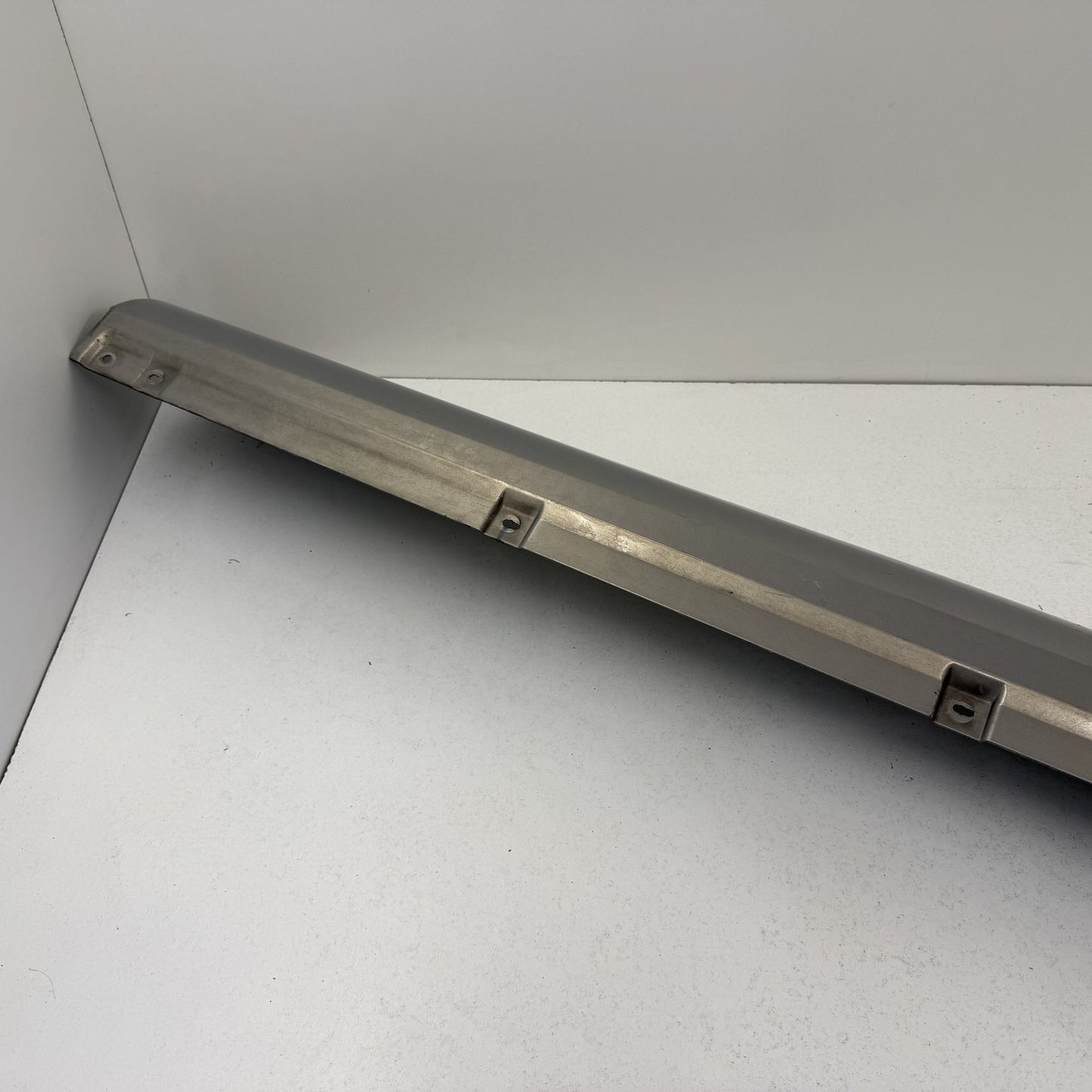 2014-2018 Bentley Flying Spur Right Side Skirt Rocker Panel Cover Trim OEM