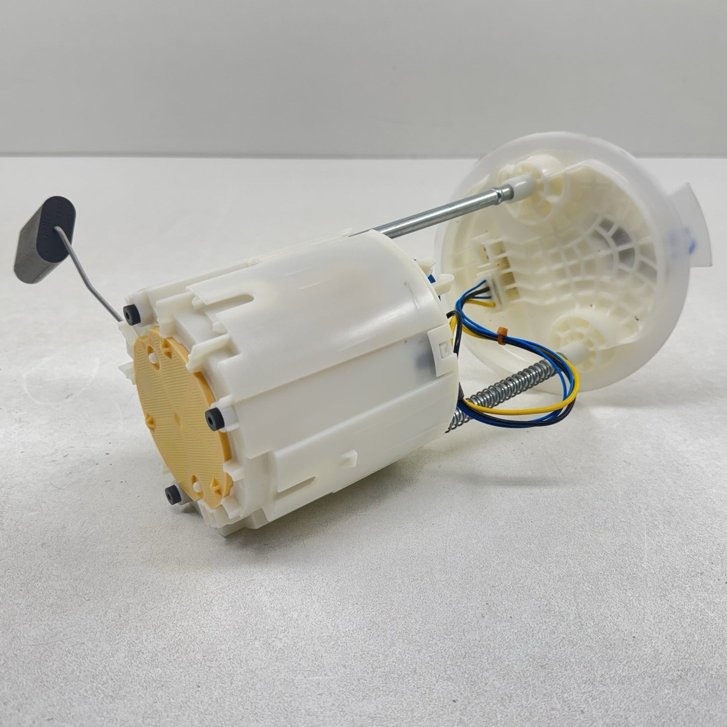 19-21 DODGE CHALLENGER SCAT PACK 6.4L FUEL PUMP AND SENDING LEVEL UNIT PAIR OEM