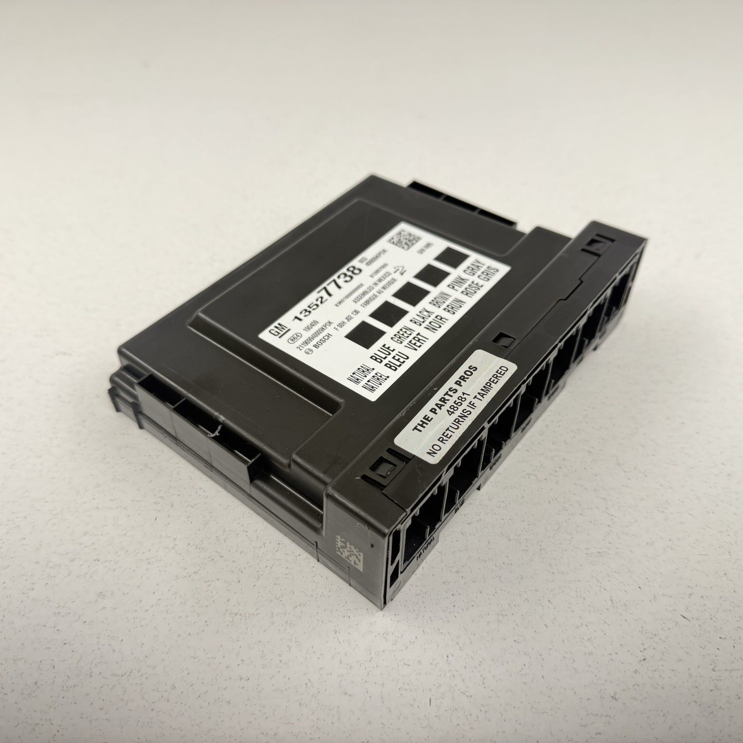 19-24 Chevrolet Camaro SS Body Control Module BCM 13527738 OEM