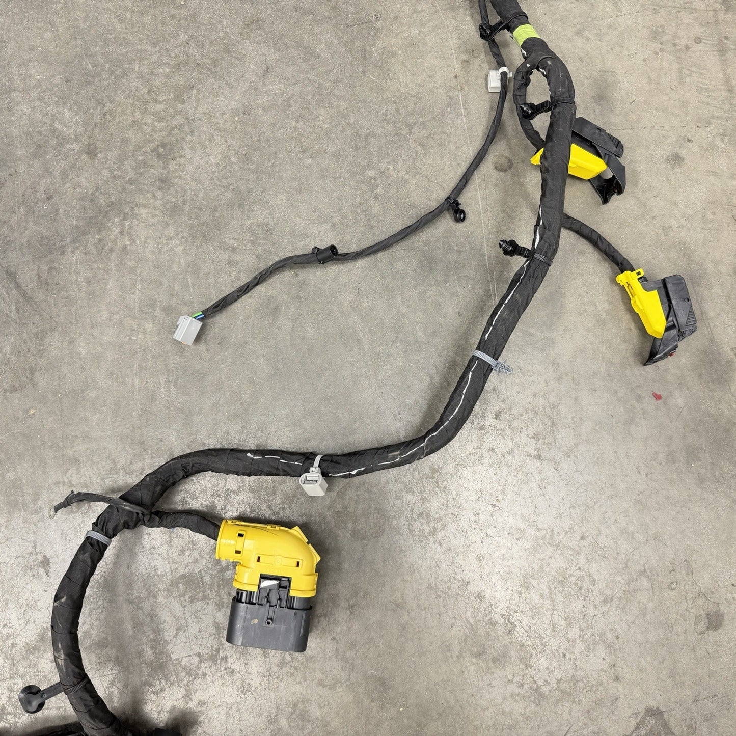 24-25 Chevrolet Silverado 2500 HD Chassis Main Body Wiring Harness 85083582 OEM