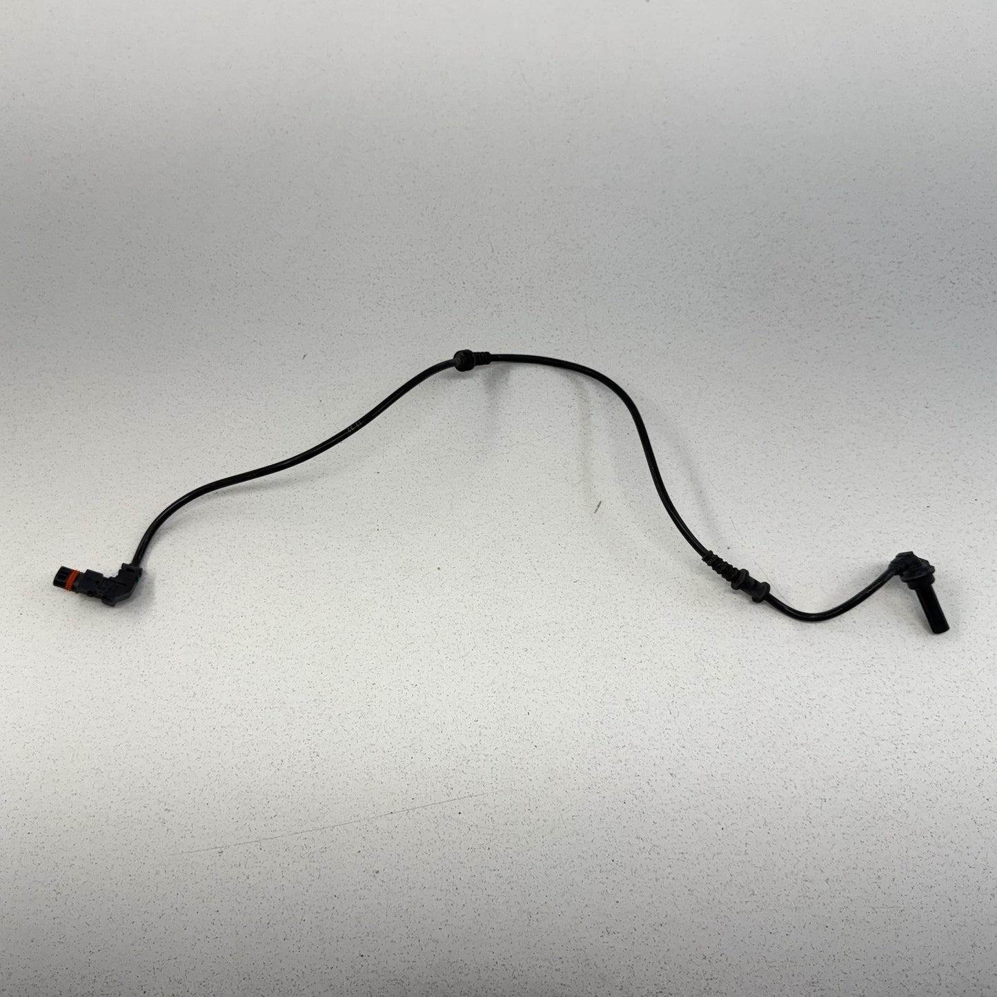 12-18 Mercedes W218 CLS550 Passenger Right Front ABS Wheel Speed Sensor OEM