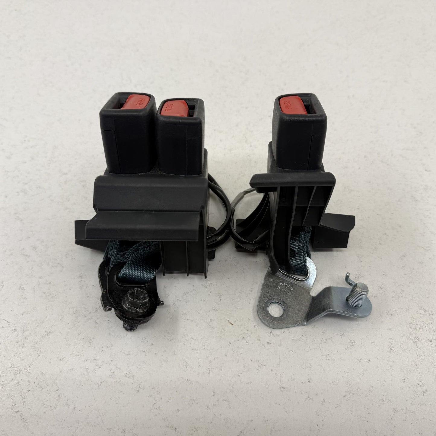 2019-2025 Toyota RAV4 Rear Seatbelt Seat Belt Buckle Left Right Center Set OEM