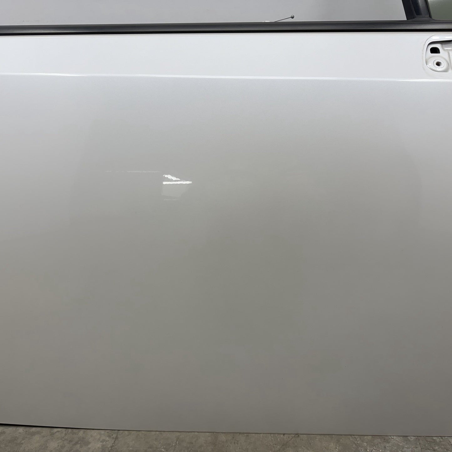 13-20 Subaru BRZ Passenger Right Door Shell Complete With Glass Satin White OEM