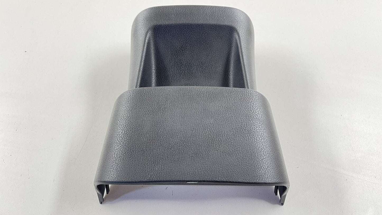 19-22 LEXUS ES300H REAR CENTER CONSOLE AIR VENT GRILLE COVER 58923-06320 OEM