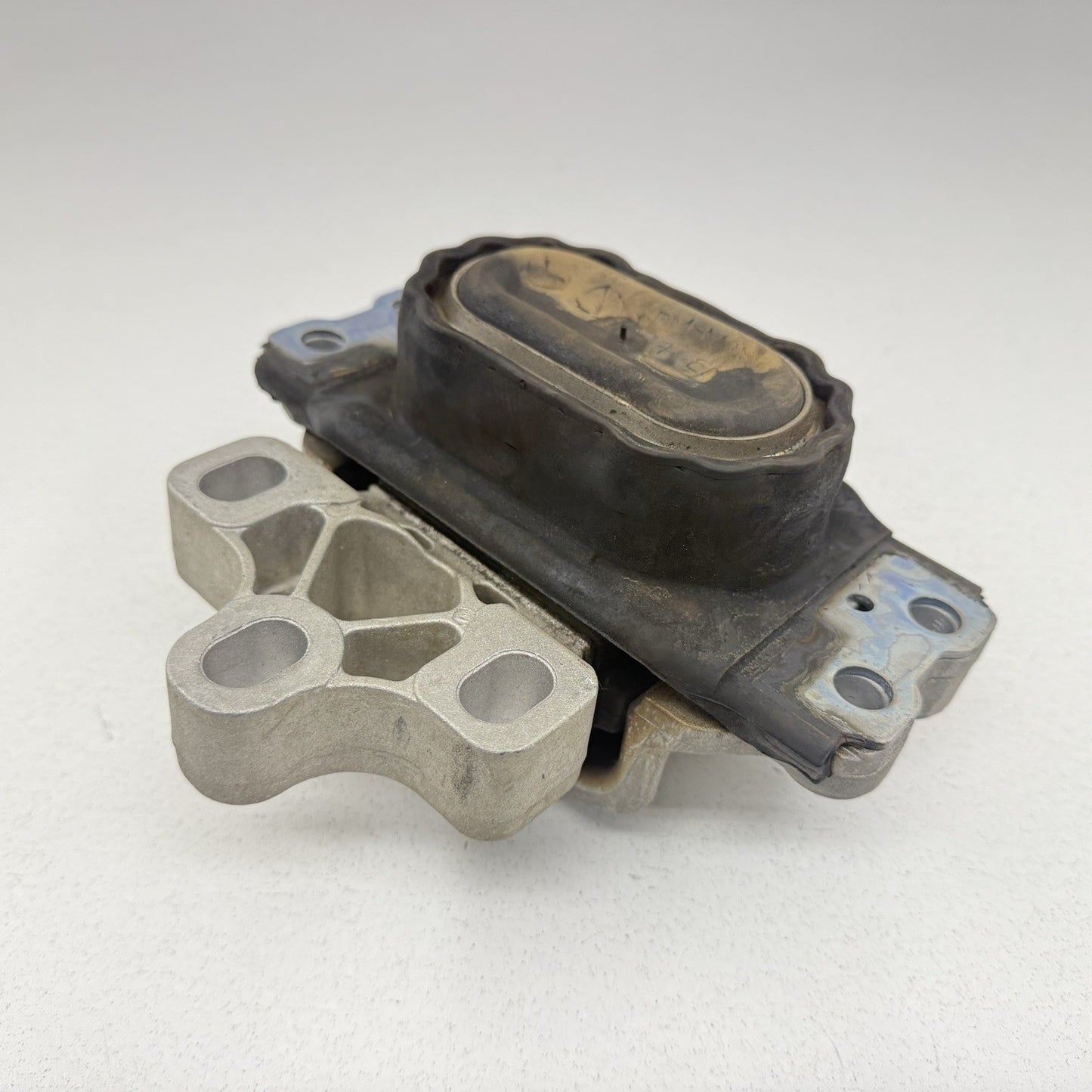 08-15 Audi TT 2.0L Engine Support Motor Transmission Gearbox Mount 8J0199555 OEM