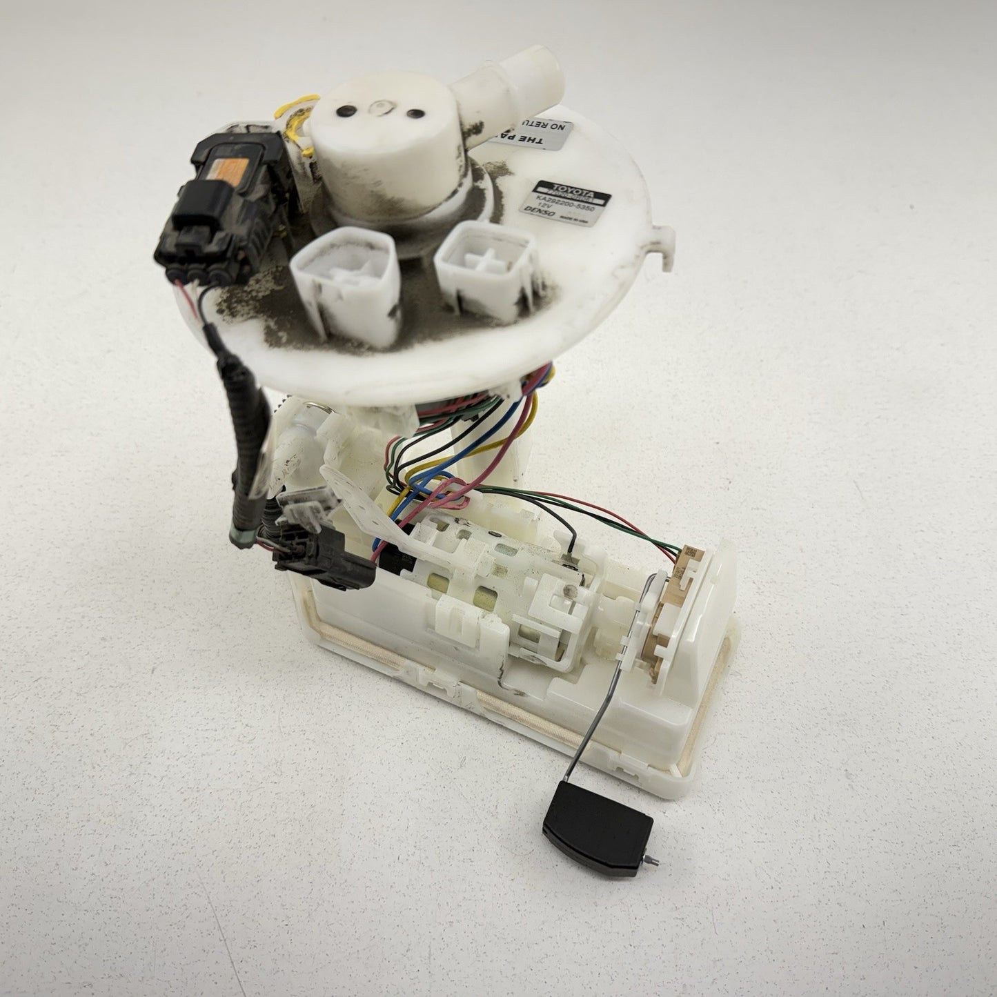 19-25 Toyota RAV4 Hybrid Gas Tank Fuel Pump Sending Unit 77020-0R061 OEM